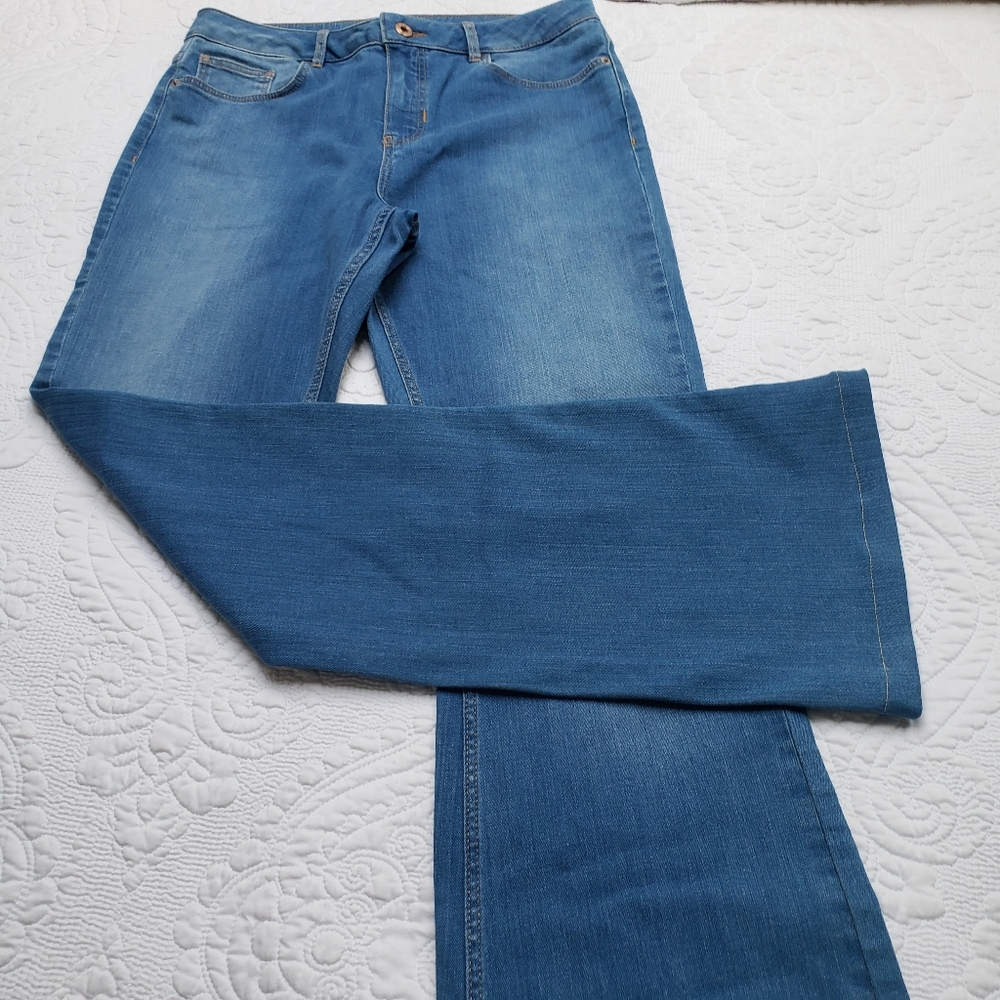 Mossimo Dutti Stretch Bell-bottom Jeans.